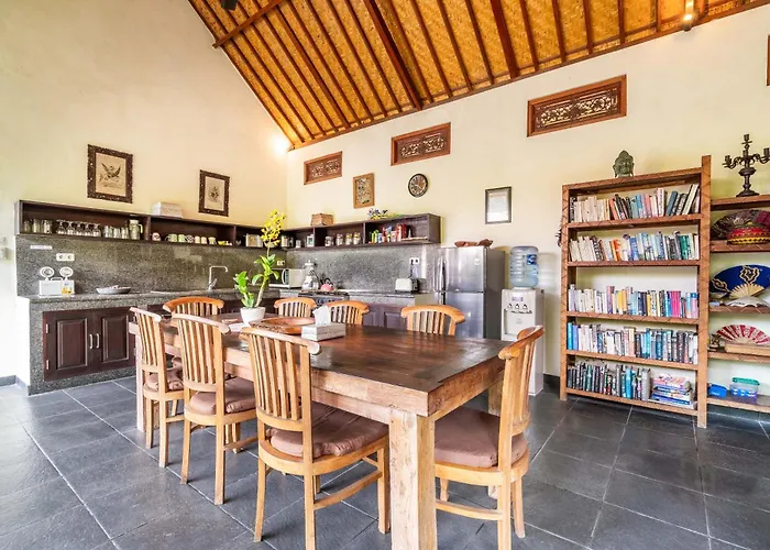 Villa Mangga