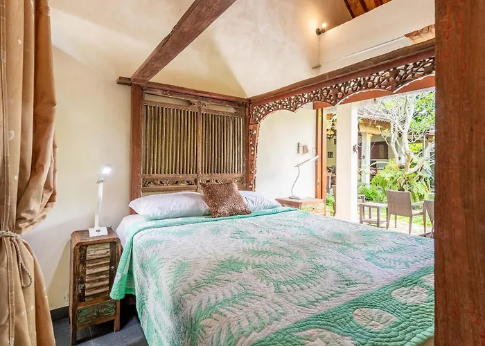 Mangga Villa *